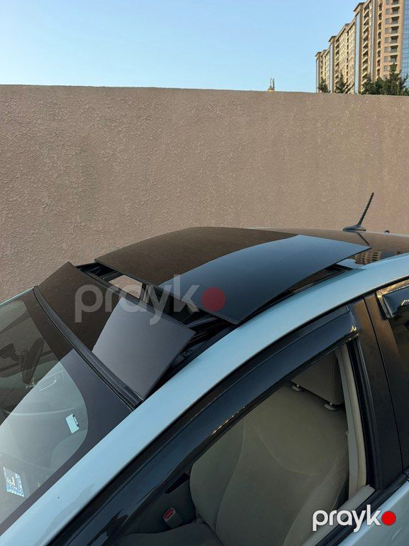 Toyota Prius, 1.8 L, 1.3 kWh, 2014 il, 179 000 km — Avtomobillər, Bakı (10)