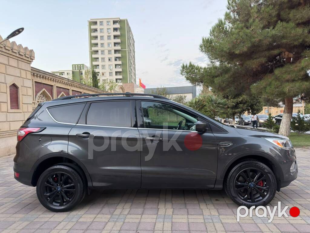 Ford Escape, 1.5 L, 2018 il, 115 000 km — Avtomobillər, Bakı (8)