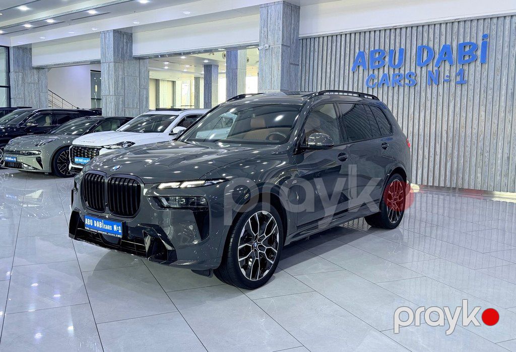 BMW X7, 3.0 L, 2023 il, 40 000 km — Avtomobillər, Bakı
