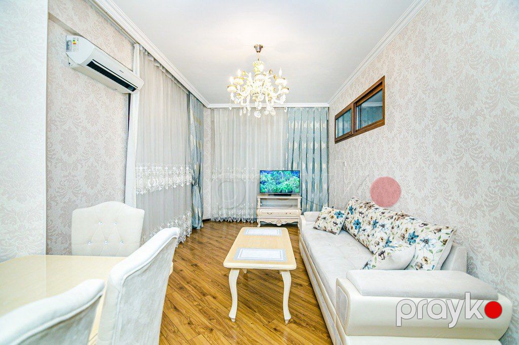 İcarəyə verilir 2 otaqlı köhnə tikili 95 m² — Mənzil, Bakı (9)