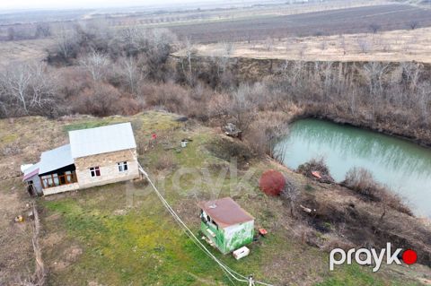 Satılır torpaq 200 sot