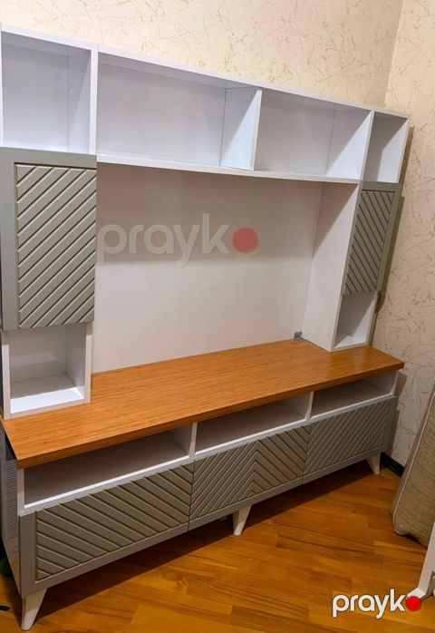 Tv stend 150azn satılır. Ünvan Xırdalan (fidan 2)