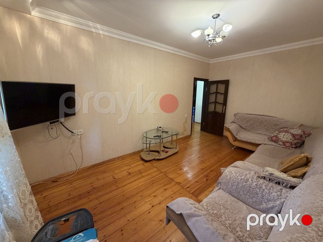 Satılır 4 otaqlı köhnə tikili 100 m² — Mənzil, Bakı (7)