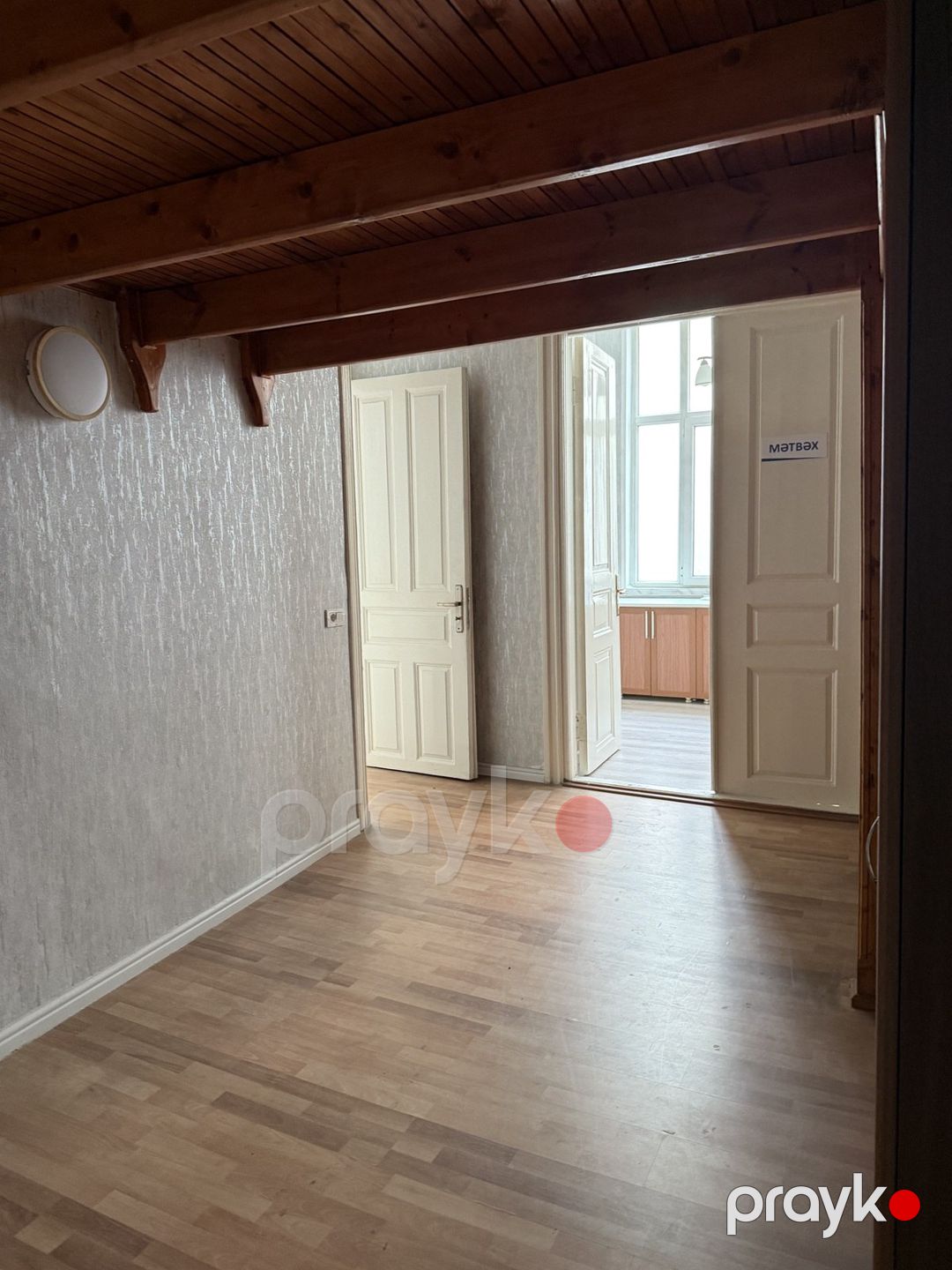 İcarəyə verilir 3 otaqlı köhnə tikili 150 m² — Mənzil, Bakı (12)
