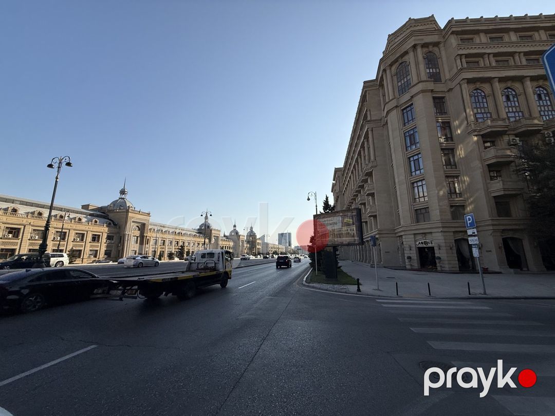 Satılır 4 otaqlı yeni tikili 160 m² — Mənzil, Bakı (2)