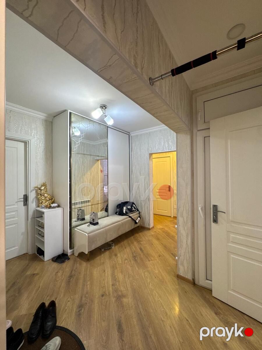İcarəyə verilir 3 otaqlı köhnə tikili 120 m² — Mənzil, Bakı (10)