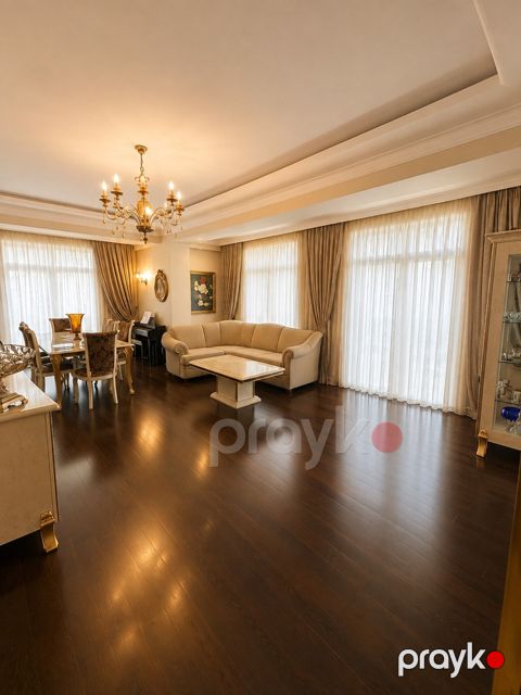 İcarəyə verilir 3 otaqlı yeni tikili 140 m² — Bakı