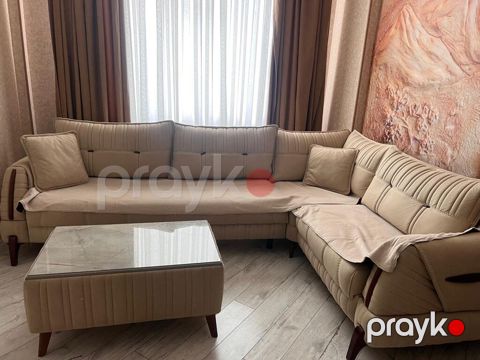 Uqlavoy divan. jurnalni ilə birlikdə 550azn ölcü 3/2m. divan açılır — Qobu