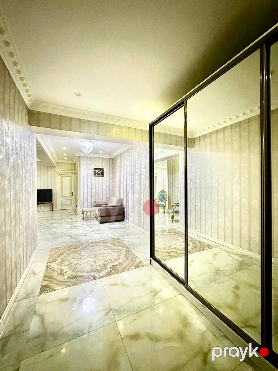 Satılır 4 otaqlı yeni tikili 210 m² — Mənzil, Bakı (9)