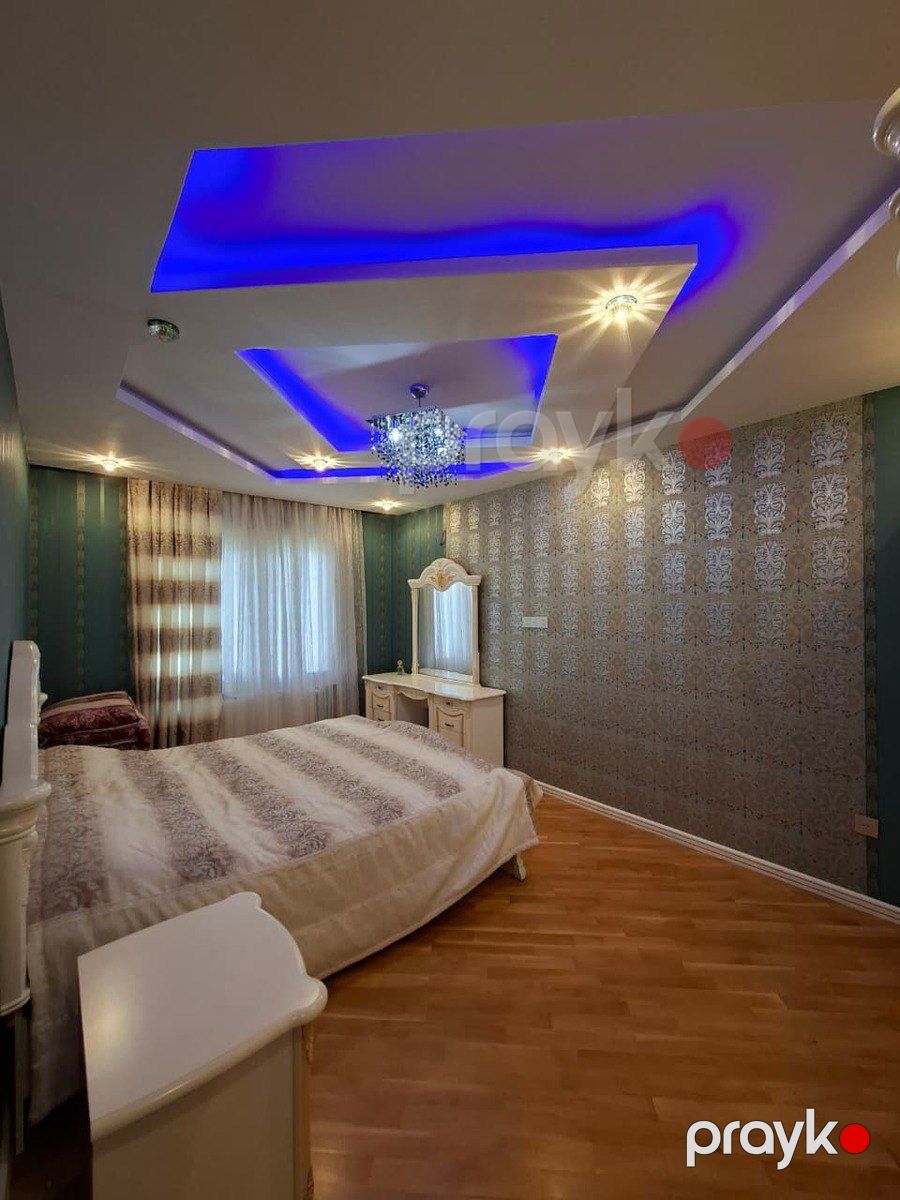 Satılır 4 otaqlı köhnə tikili 100 m² — Mənzil, Bakı (12)