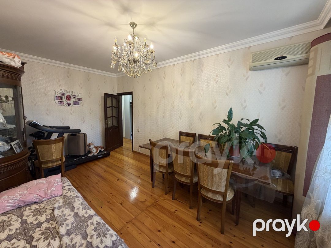 Satılır 4 otaqlı köhnə tikili 100 m² — Mənzil, Bakı (10)