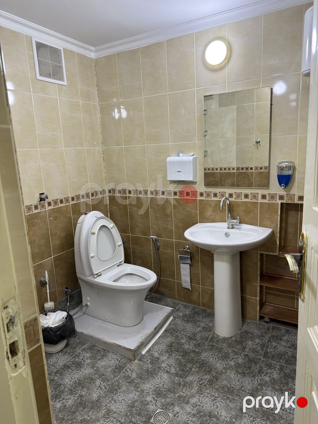 İcarəyə verilir 3 otaqlı köhnə tikili 150 m² — Mənzil, Bakı (7)