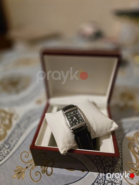 Armani Empori qol saatı — Gəncə