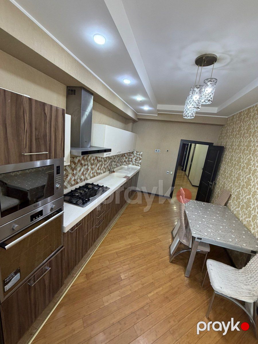 4-otaqlı yeni tikili kirayə verilir, 28 May m., 180 m² — Mənzil, Bakı (2)