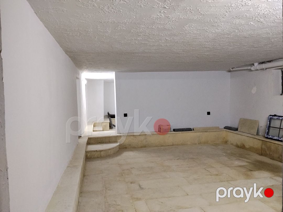 Satılır 6 otaqlı həyət evi/bağ evi 300 m² — Ev, villa, Bakı (12)