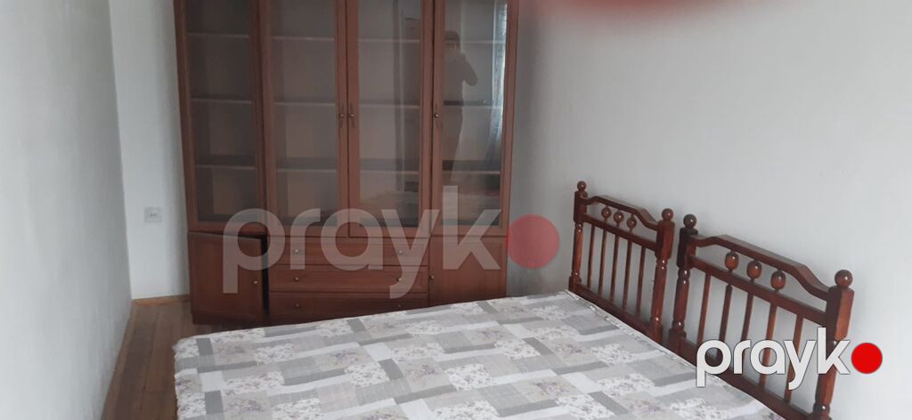 Sabunçu bazarının düz arxasında yerləşən 2 mərtəbəli evin geniş — Mənzil, Bakı (2)