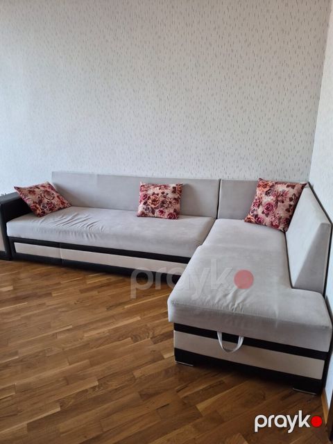 Künc divan — Bakı