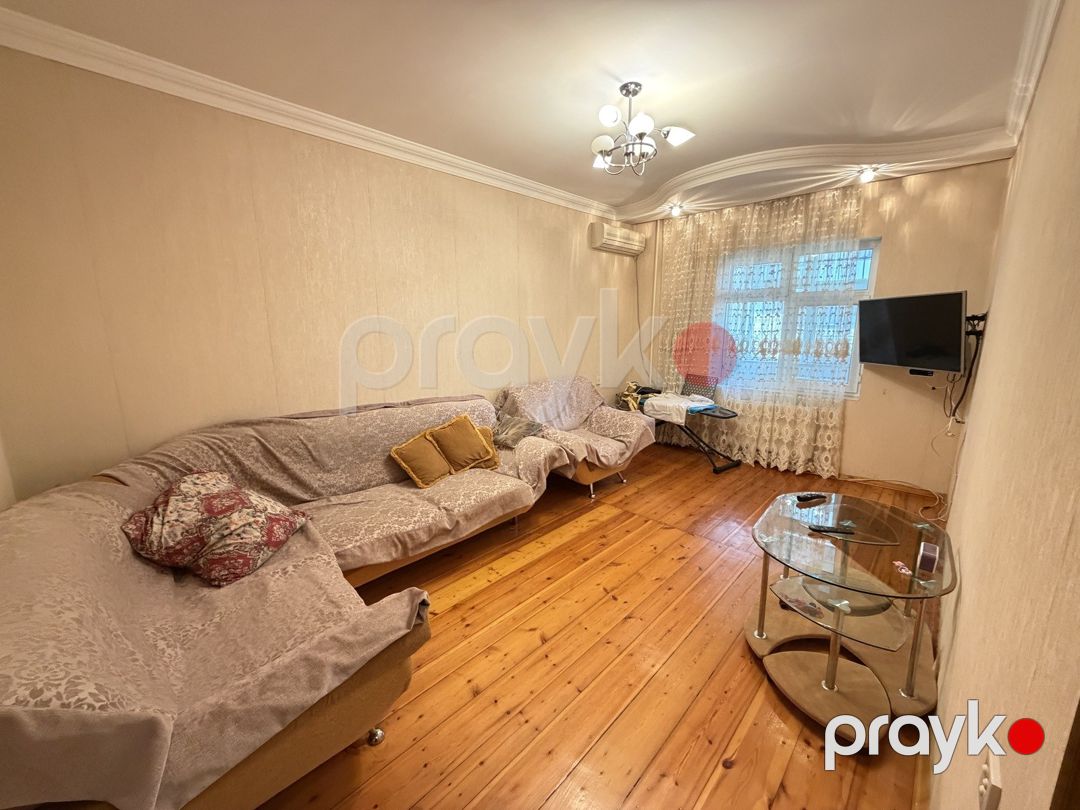 Satılır 4 otaqlı köhnə tikili 100 m² — Mənzil, Bakı (8)
