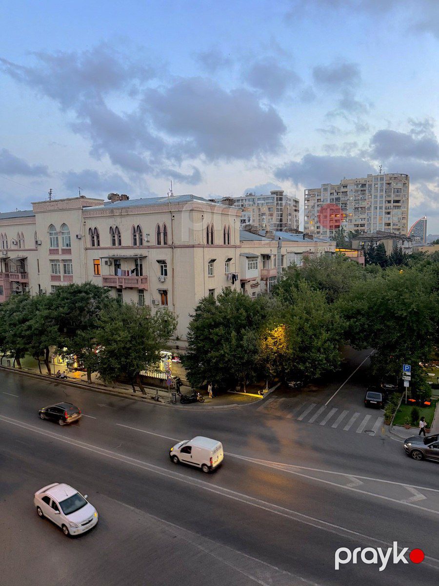 Satılır 2 otaqlı köhnə tikili 43 m² — Mənzil, Bakı (4)