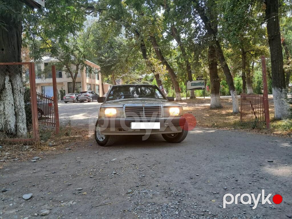Mercedes 190, 2.0 L, 1990 il, 201 245 km — Avtomobillər, Bərdə