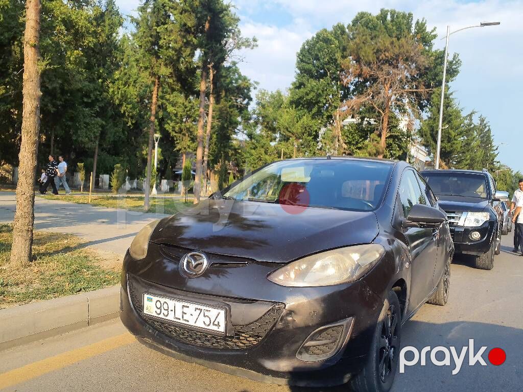 Mazda 2: 1.3 l 2011 il Hetçbek — Avtomobillər, Mingəçevir (2)