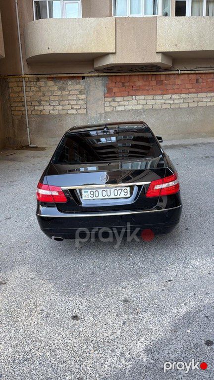 Mercedes E 250, 1.8 L, 2010 il, 300 000 km — Avtomobillər, Bakı (4)