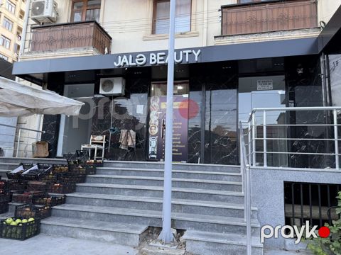 Satılır obyekt 120 m² — Bakı