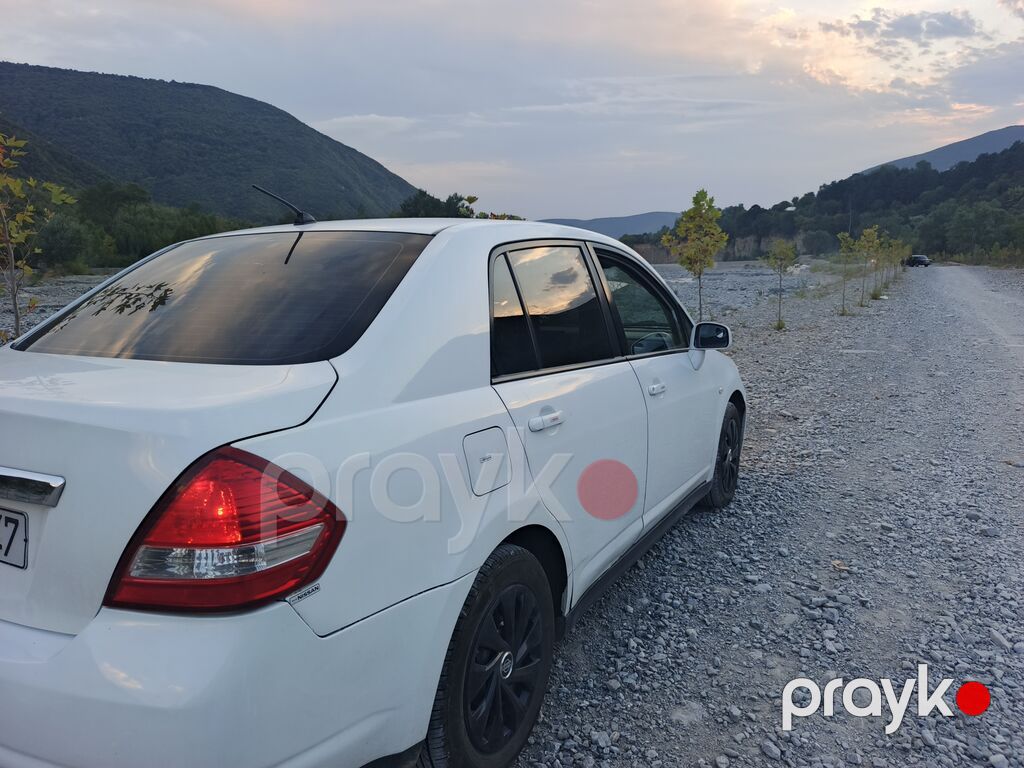 Nissan Tiida: 1.4 l 2012 il Sedan — Avtomobillər, Şəki (5)