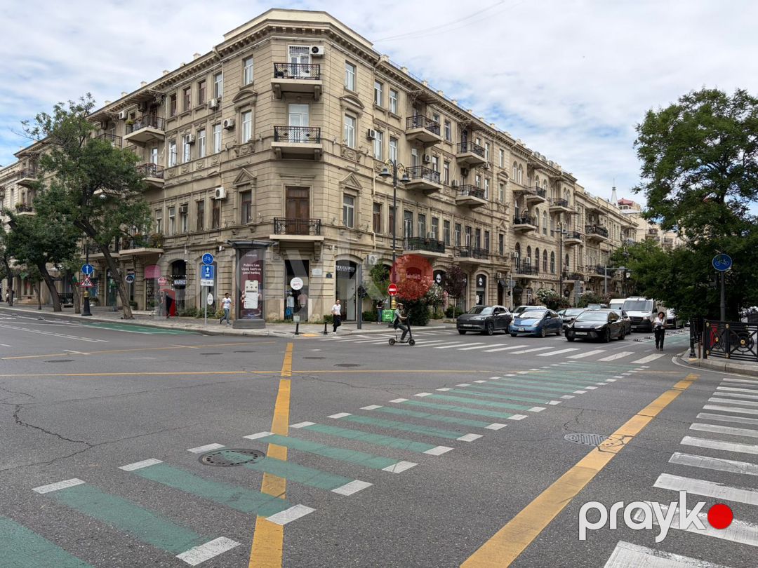 Satılır 1 otaqlı köhnə tikili 38 m² — Mənzil, Bakı