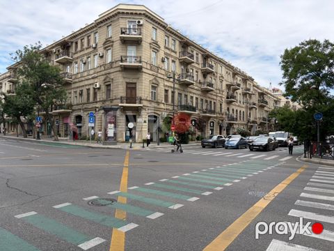 Satılır 1 otaqlı köhnə tikili 38 m² — Bakı