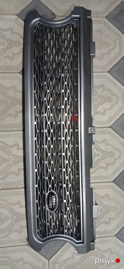 Range Rover Voque radiator barmaqlığı — Bakı