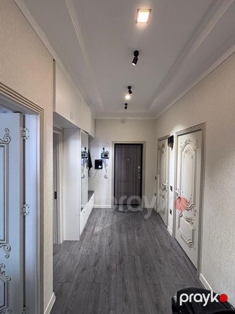 Satılır 2 otaqlı yeni tikili 80 m² — Bakı