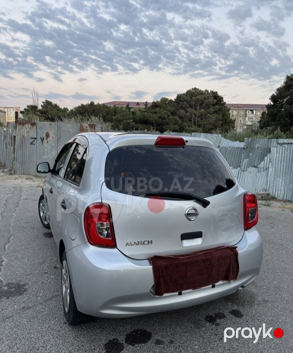 Nissan March: 1.2 l 2015 il Hetçbek — Avtomobillər, Sumqayıt (4)