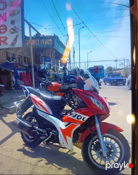 Moped/motosiklet – sport üslublu “Repsol” dizaynı - Kuzov: qırmızı-ağ — Bakı