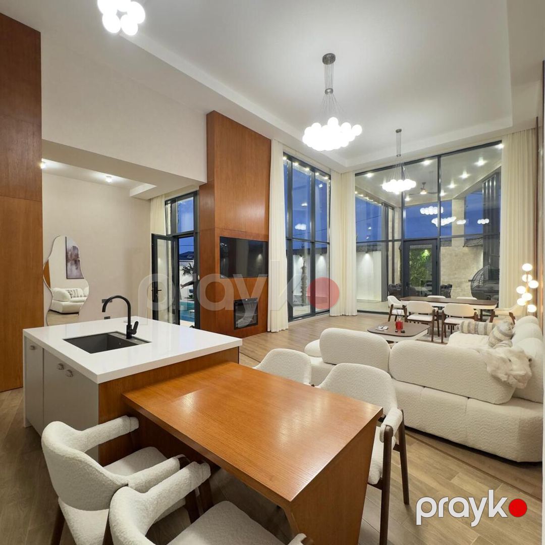 Satılır 4 otaqlı həyət evi/bağ evi 300 m² — Ev, villa, Bakı (11)