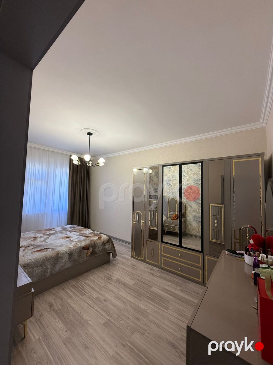 Satılır 4 otaqlı köhnə tikili 110 m² — Mənzil, Bakı (9)