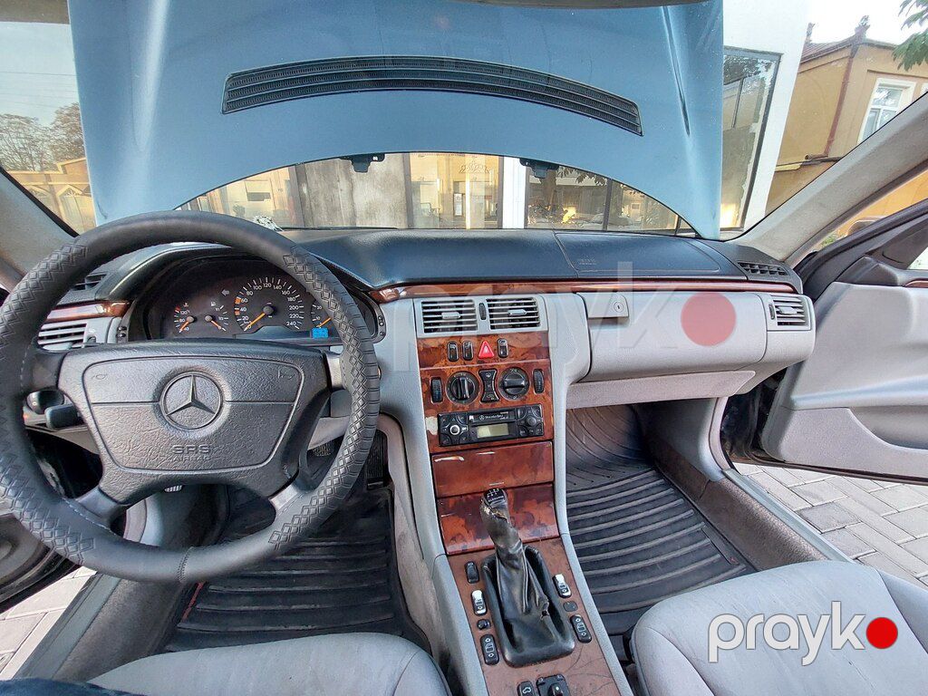 Mercedes E 240, 2.4 L, 1998 il, 450 000 km — Avtomobillər, Quba (6)