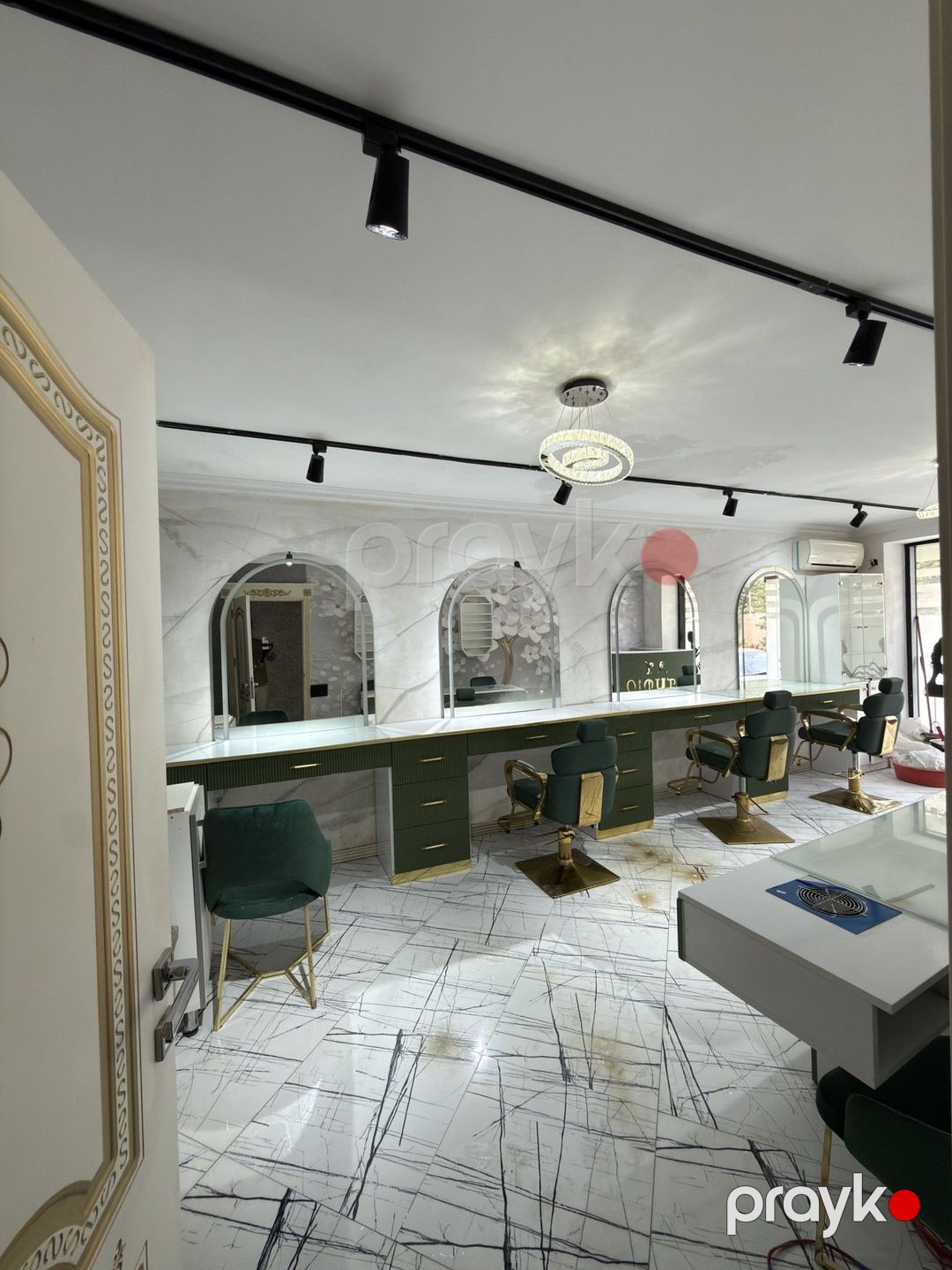 Satılır obyekt 80 m² — Əmlak, Bakı