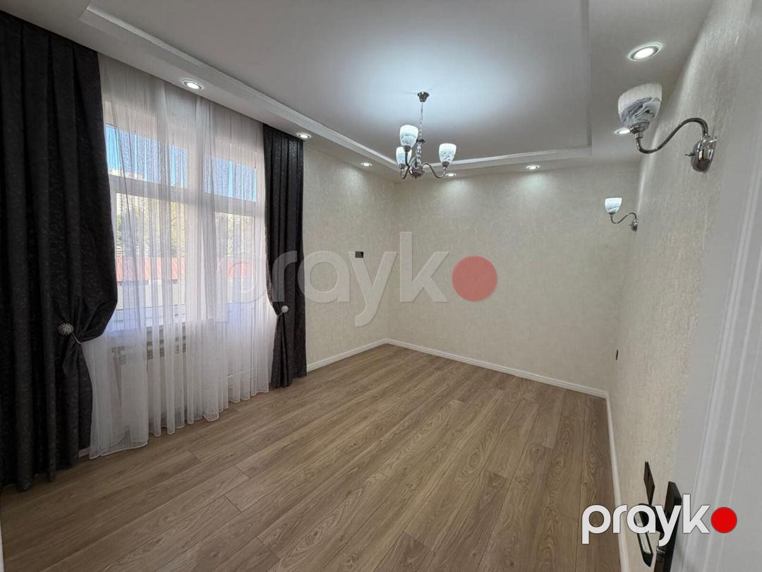 Satılır 2 otaqlı köhnə tikili 65 m² — Mənzil, Bakı (2)