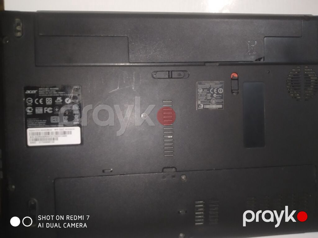 Noutbuk satılır — 200 AZN Prosessor: Intel Core i3 Qrafika — Acer, Digah (4)