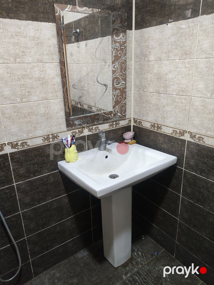 Hamam çanağı — Təmir və inşaat, Bakı