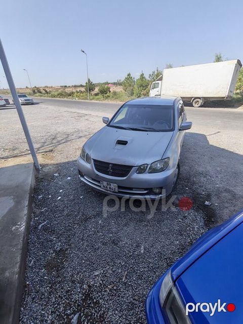 Mitsubishi Airtrek, 2.0 L, 2003 il, 334 000 km — Sabirabad