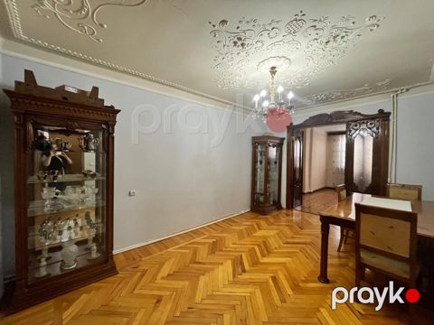 İcarəyə verilir 4 otaqlı köhnə tikili 100 m² — Bakı