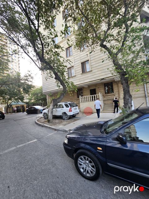 İcarəyə verilir obyekt 130 m² — Bakı