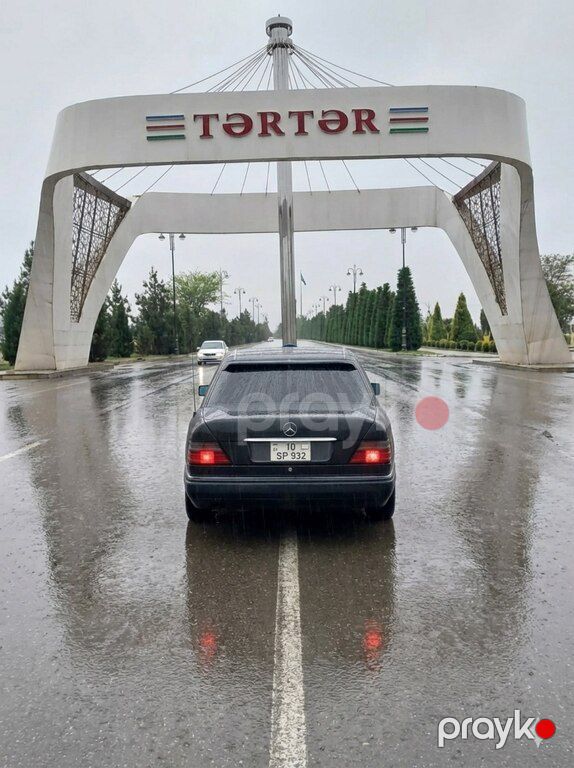 Mercedes E 220, 2.2 L, 1994 il, 624 000 km — Avtomobillər, Tərtər (5)