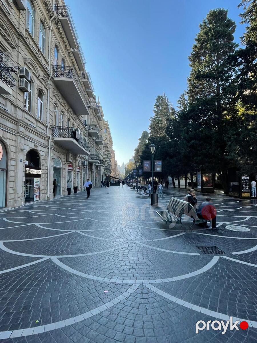 Satılır 3 otaqlı köhnə tikili 70 m² — Mənzil, Bakı (2)