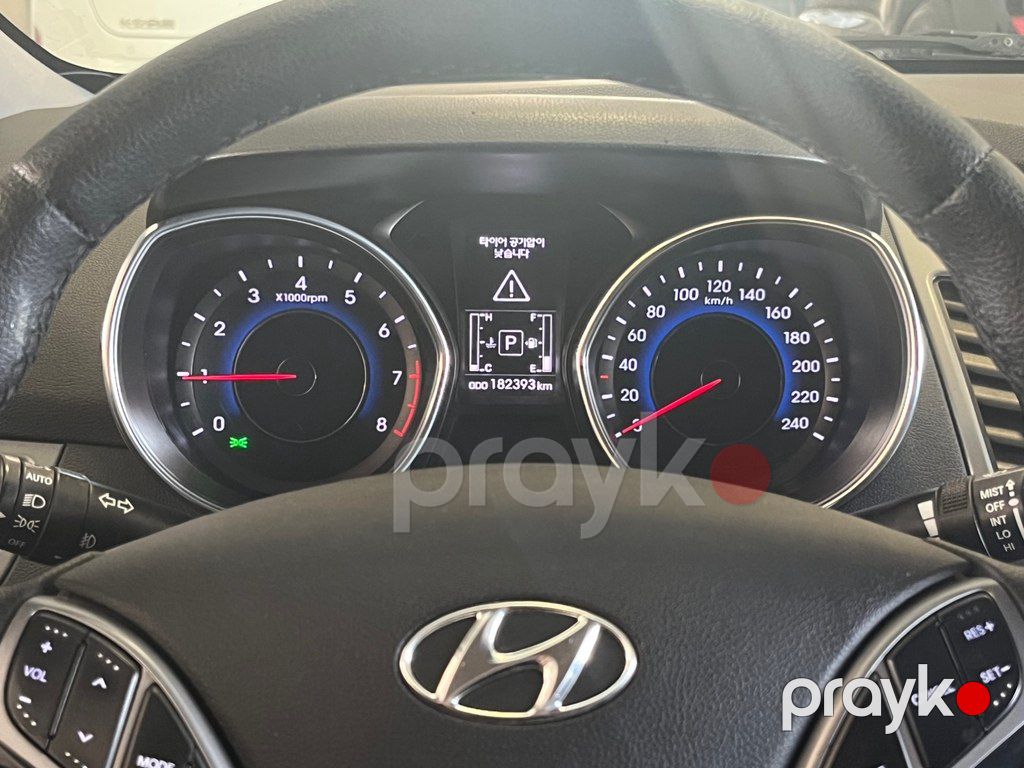 Hyundai Avante, 1.6 L, 2014 il, 182 400 km — Avtomobillər, Bakı (8)