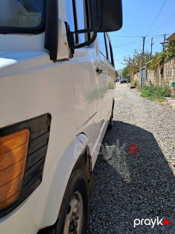 Mercedes 208 D, 2.5 L, 1993 il, 585 588 km — Avtomobillər, Bakı (8)