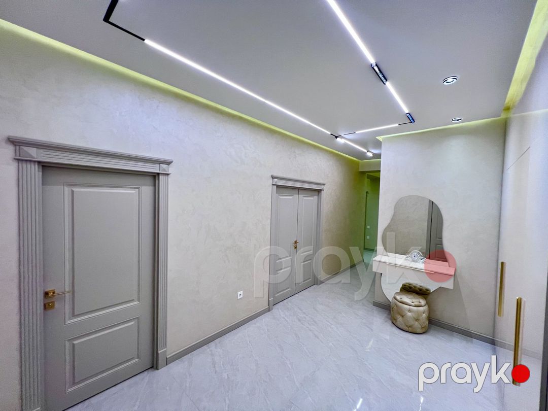 Satılır 4 otaqlı yeni tikili 180 m² — Mənzil, Bakı (9)