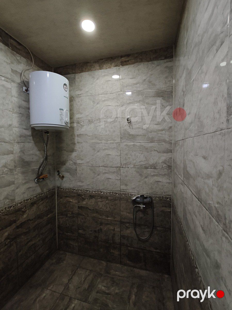 İcarəyə verilir 2 otaqlı köhnə tikili 55 m² — Mənzil, Bakı (11)